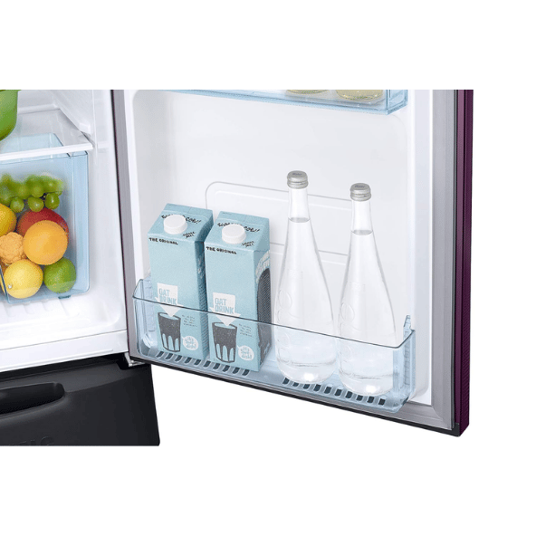 SAMSUNG 244 L Direct Cool Double Door 3 Star Refrigerator (Rythmic Twirl Red, RT28A3C234R/HL)